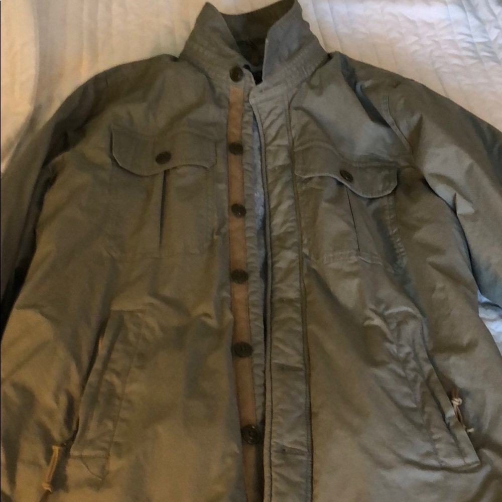 Abercrombie size Lrg quilted lightweight Jacket
